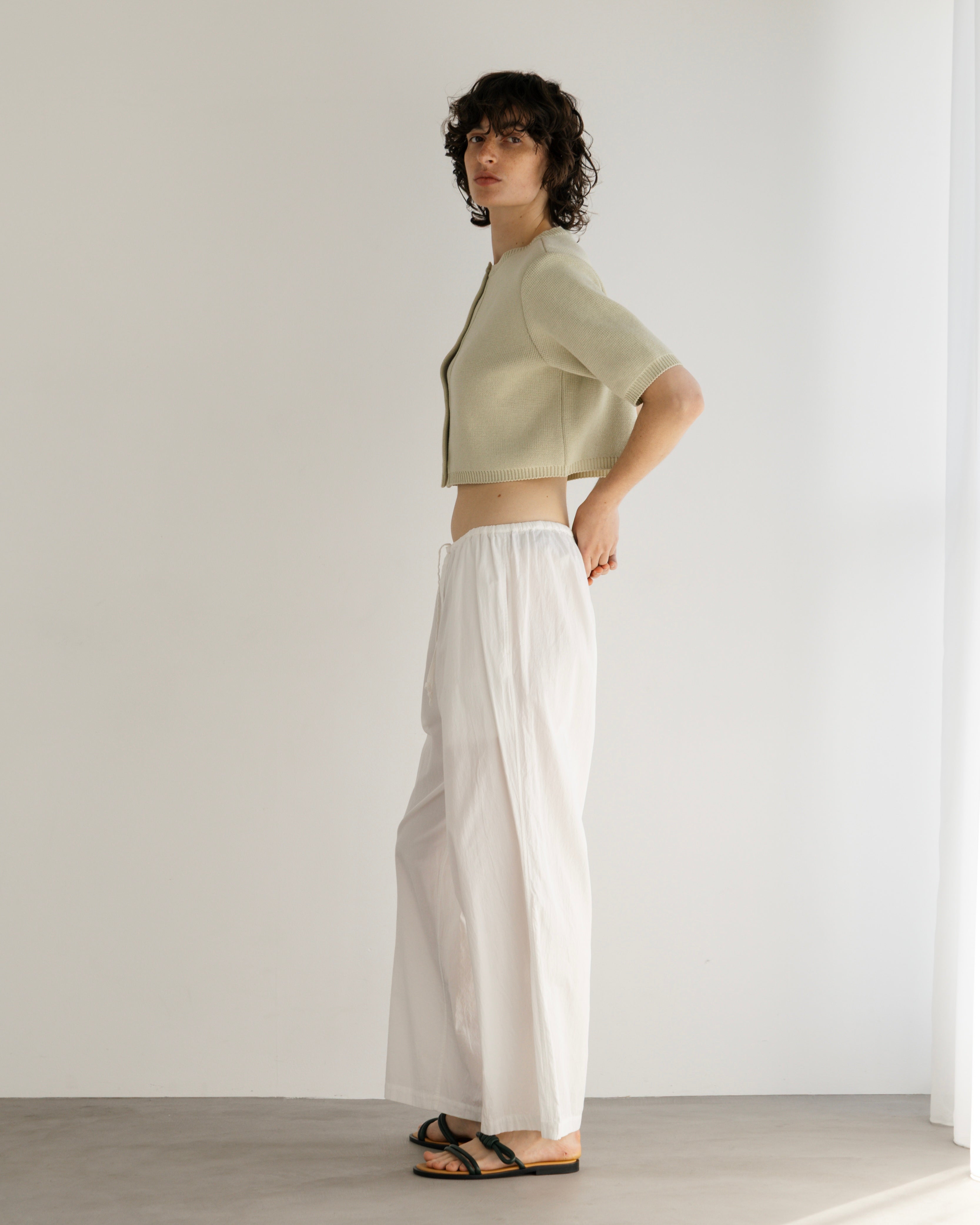 COTTON ACRYLIC SHORT SLEEVE KNIT CARDIGAN(コットンアクリルショートスリーブニットカーディガン)|BIYOMA(ビヨーマ)OFFICIAL ONLINE STORE